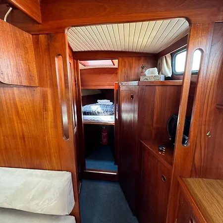 Romantischer Bootsurlaub